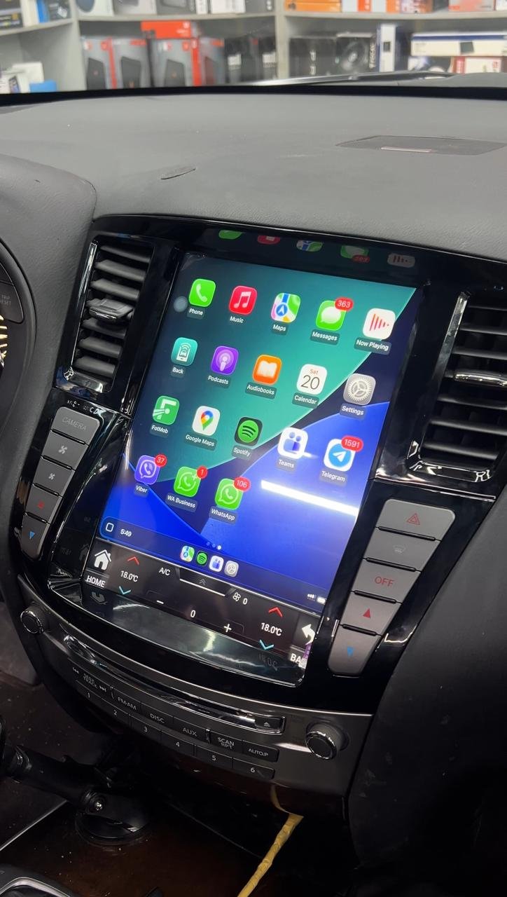 Tesla Screen Car plaza Dubai Tesla Screen